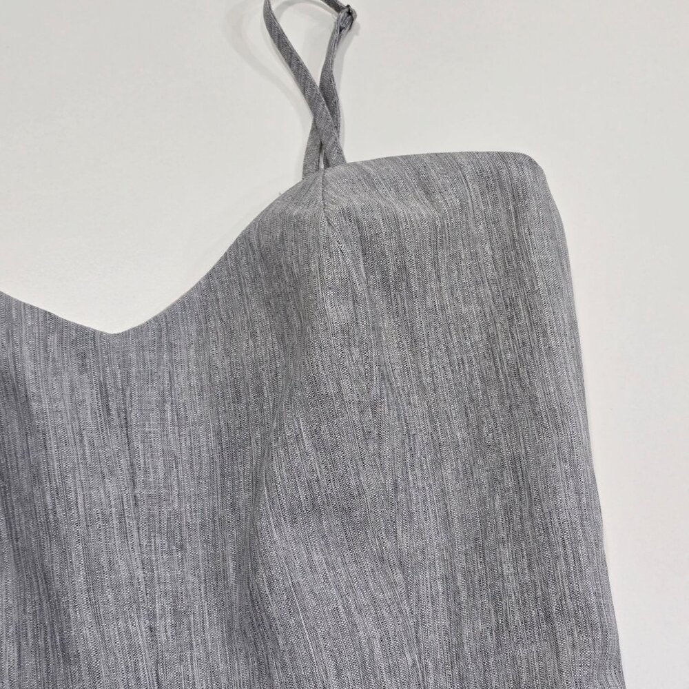 Romeo + Juliet Couture ✦ Gray Striped Sweetheart Romper ✦ Pleated Cotton Blend M - Picture 10 of 11